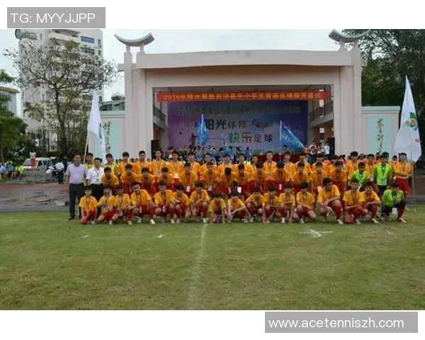 陵水足球明星阵容正式揭晓各路球员齐聚展现风采 陵水足球明星阵容正式揭晓各路球员齐聚展现风采